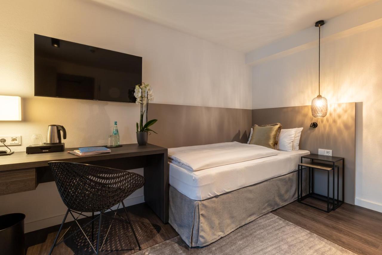 Hotel Weisses Ross คูลม์บาค ภายนอก รูปภาพ